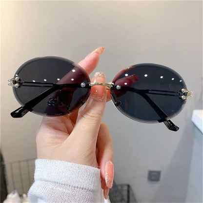 Vintage Metal Sunglasses with Gradient Lens 