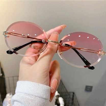 Vintage Metal Sunglasses with Gradient Lens 